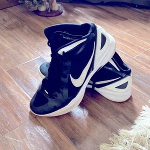 Nike Zoom Flywire shoes